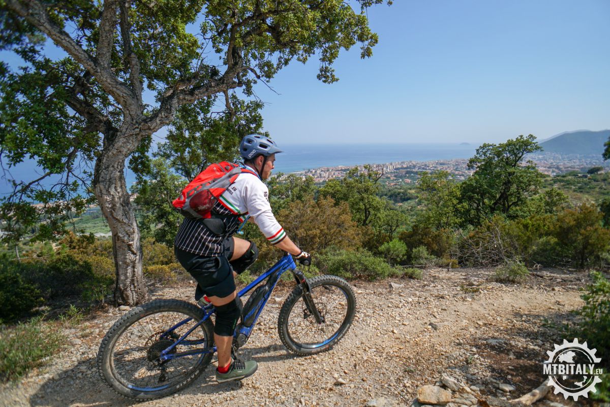 E-WEEK EXPERIENCE - 6 E-bike days in Finale Ligure